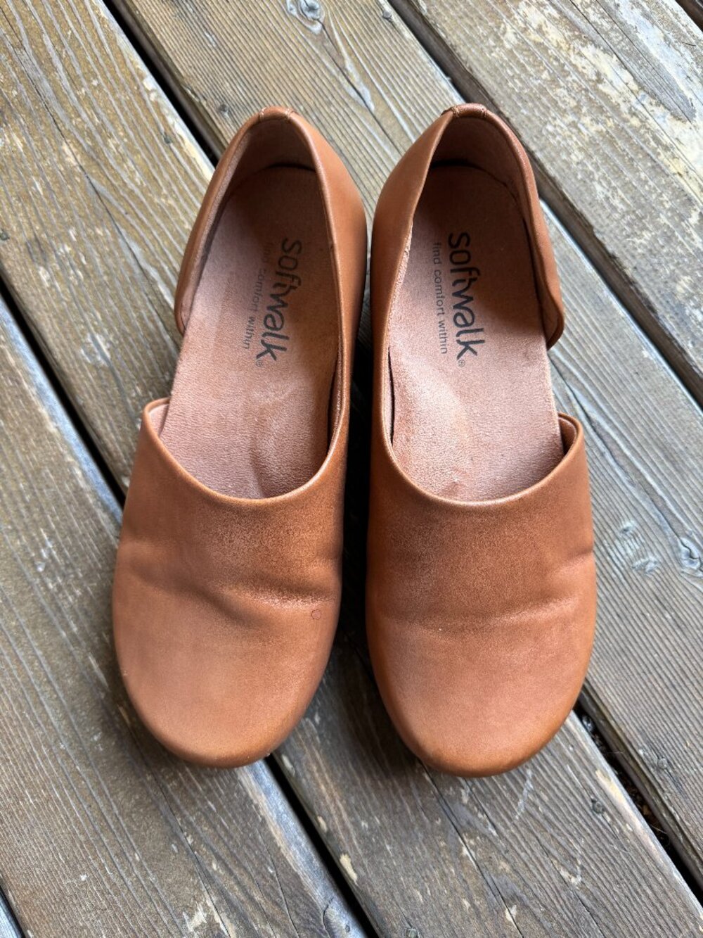 SoftWalk Cognac Addie Slip On in Women's 9 Wide